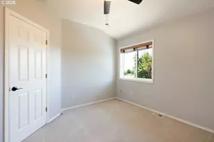 15686 SW Pleasantview Ct, Portland, OR 97224 - Photo 29