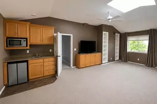 15686 SW Pleasantview Ct, Portland, OR 97224 - Photo 31
