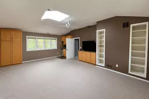 15686 SW Pleasantview Ct, Portland, OR 97224 - Photo 35