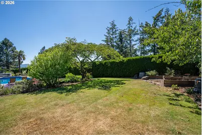 15686 SW Pleasantview Ct, Portland, OR 97224 - Photo 37