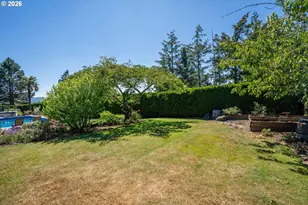 15686 SW Pleasantview Ct, Portland, OR 97224 - Photo 37
