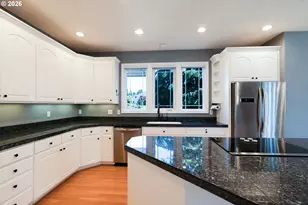 15686 SW Pleasantview Ct, Portland, OR 97224 - Photo 11
