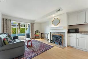 198 N Hayden Bay Dr, Portland, OR 97217 - Photo 5