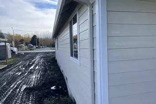 300 N Jellison St, Amity, OR 97101 - Photo 29