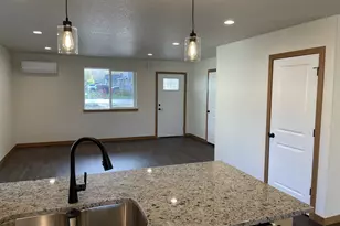 300 N Jellison St, Amity, OR 97101 - Photo 15
