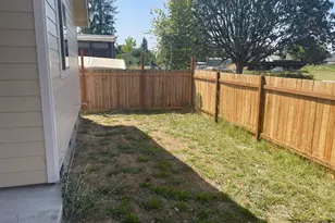 300 N Jellison St, Amity, OR 97101 - Photo 29