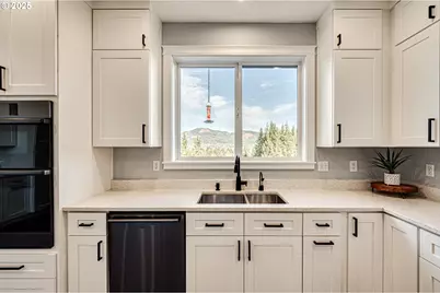 3900 NE 425th St, Woodland, WA 98674 - Photo 7