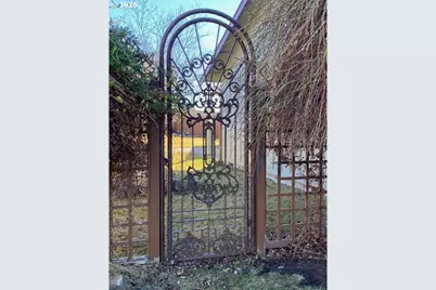 61260 Sunflower Ln, Bend, OR 97702 - Photo 15