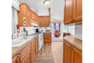 15061 Hwy 101, Brookings, OR 97415 - Photo 9