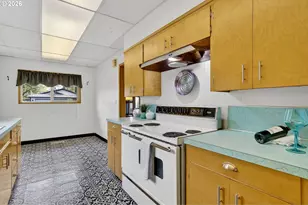 329 SE Linden Ct, Gresham, OR 97080 - Photo 17