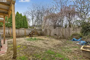 329 SE Linden Ct, Gresham, OR 97080 - Photo 37