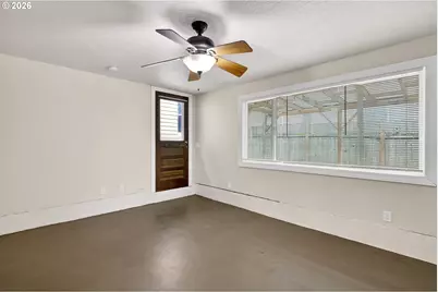 329 SE Linden Ct, Gresham, OR 97080 - Photo 27