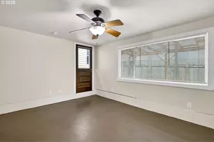 329 SE Linden Ct, Gresham, OR 97080 - Photo 27