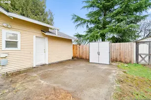 1316 N Locust St, Canby, OR 97013 - Photo 25