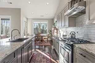 1141 NW 98th Ave, Portland, OR 97229 - Photo 19