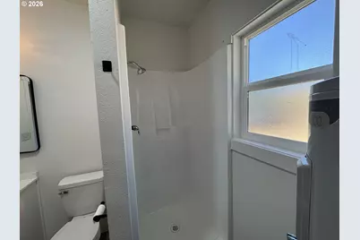 316 SW 22nd St, Pendleton, OR 97801 - Photo 7
