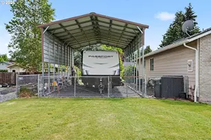 762 3rd St, Lyons, OR 97358 - Photo 45