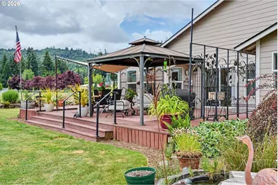 762 3rd St, Lyons, OR 97358 - Photo 37