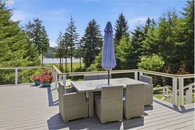 6000 Davis Way, Florence, OR 97439 - Photo 15