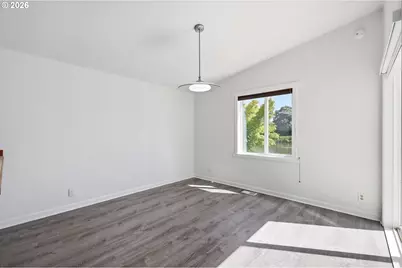 3355 N Delta Hwy #26, Eugene, OR 97408 - Photo 7