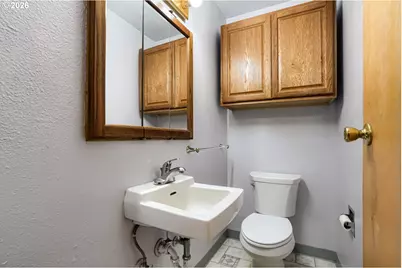 307 NE 110th St, Vancouver, WA 98685 - Photo 13