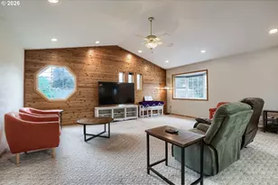 307 NE 110th St, Vancouver, WA 98685 - Photo 11
