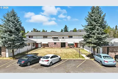 8503 SE Insley St, Portland, OR 97266 - Photo 1