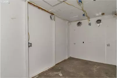 376 Olalla Rd, Toledo, OR 97391 - Photo 37