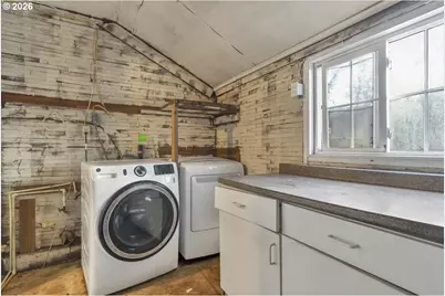 376 Olalla Rd, Toledo, OR 97391 - Photo 17