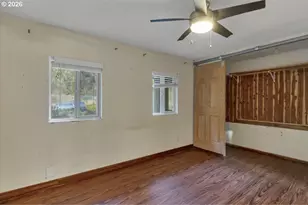 376 Olalla Rd, Toledo, OR 97391 - Photo 29