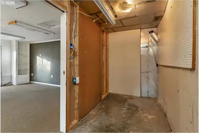 376 Olalla Rd, Toledo, OR 97391 - Photo 33