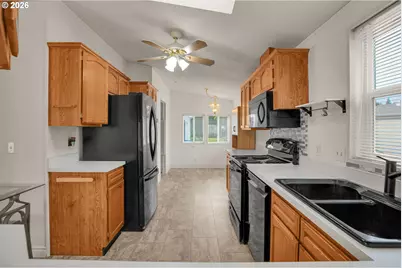 17720 NW Shady Fir Loop, Beaverton, OR 97006 - Photo 13