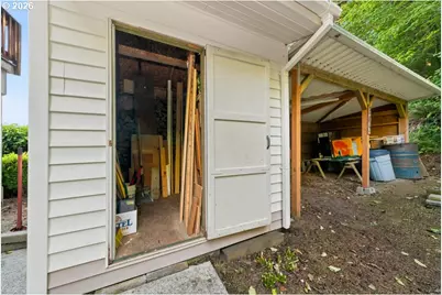 305 9th St, Garibaldi, OR 97118 - Photo 7
