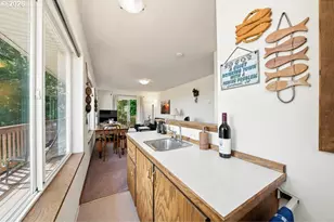 305 9th St, Garibaldi, OR 97118 - Photo 25