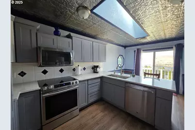 936 Richmond St, The Dalles, OR 97058 - Photo 27