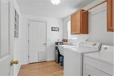 8768 Box Elder St, Adair Village, OR 97330 - Photo 15