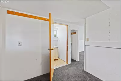 451 4th St, Myrtle Point, OR 97458 - Photo 25