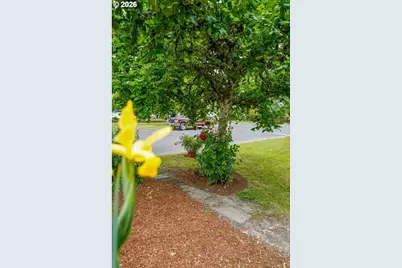 404 SW 6th St, Corvallis, OR 97333 - Photo 9