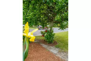 404 SW 6th St, Corvallis, OR 97333 - Photo 9