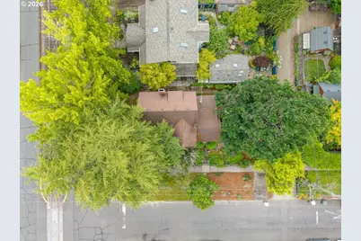 404 SW 6th St, Corvallis, OR 97333 - Photo 23