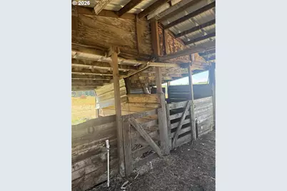 34678 S Sawtell Rd, Molalla, OR 97038 - Photo 25