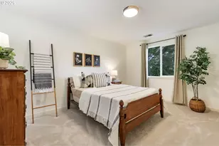 13270 Princeton Ct, Lake Oswego, OR 97035 - Photo 17