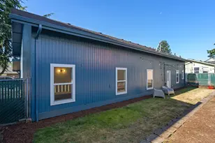 2541 SE 136th Ave, Portland, OR 97236 - Photo 31