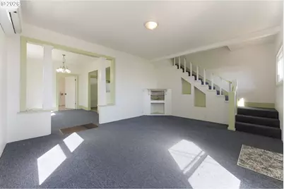 625 S 9th St, Coos Bay, OR 97420 - Photo 5