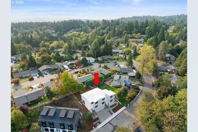 9824 SW 34th Pl, Portland, OR 97219 - Photo 21