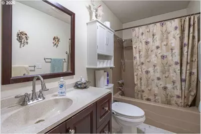 1962 Bunker Hill Rd, Salem, OR 97306 - Photo 5