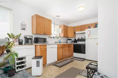 35390 Brooten Rd, Pacific City, OR 97135 - Photo 5