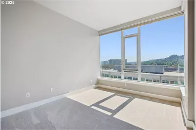 1920 S River Dr #1204, Portland, OR 97201 - Photo 25