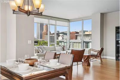 1920 S River Dr #1204, Portland, OR 97201 - Photo 17