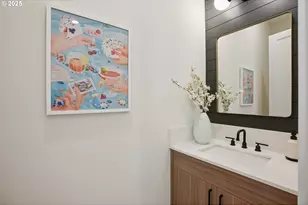 9375 SW 8th Ave, Portland, OR 97219 - Photo 7